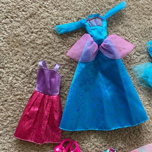 Barbie Bundle 💓 - Picture 3 of 7